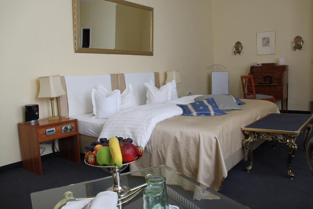 Hotel Rheinischer Hof إركلنتس الغرفة الصورة