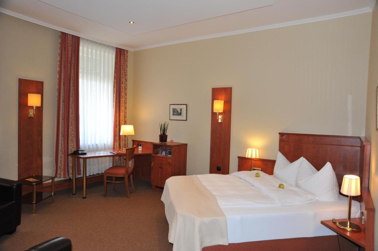 Hotel Rheinischer Hof إركلنتس المظهر الخارجي الصورة